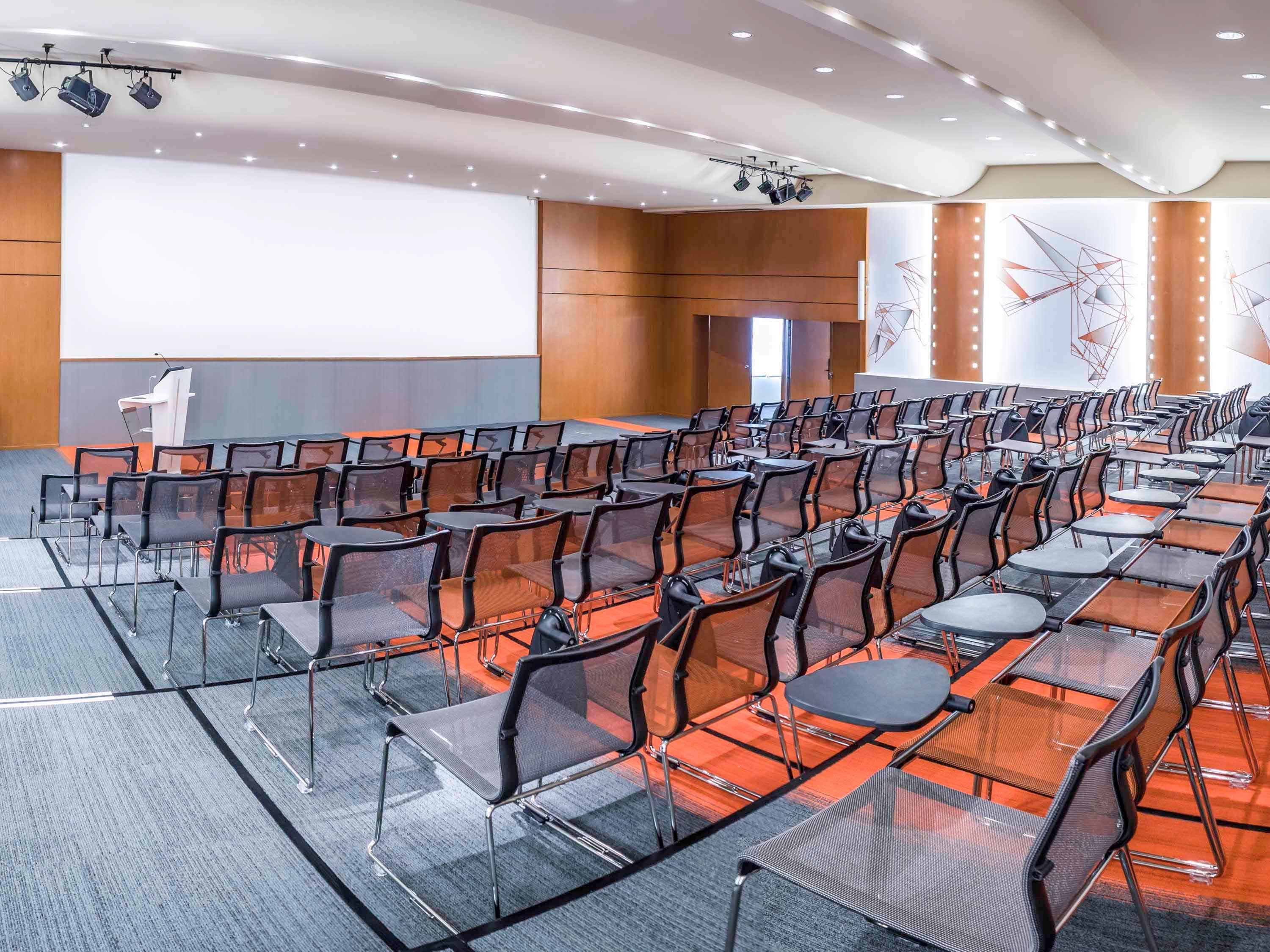 Novotel Paris Rueil Malmaison Dış mekan fotoğraf