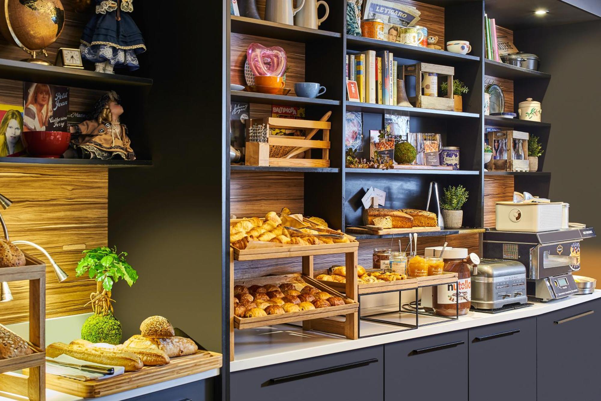 Novotel Paris Rueil Malmaison Dış mekan fotoğraf