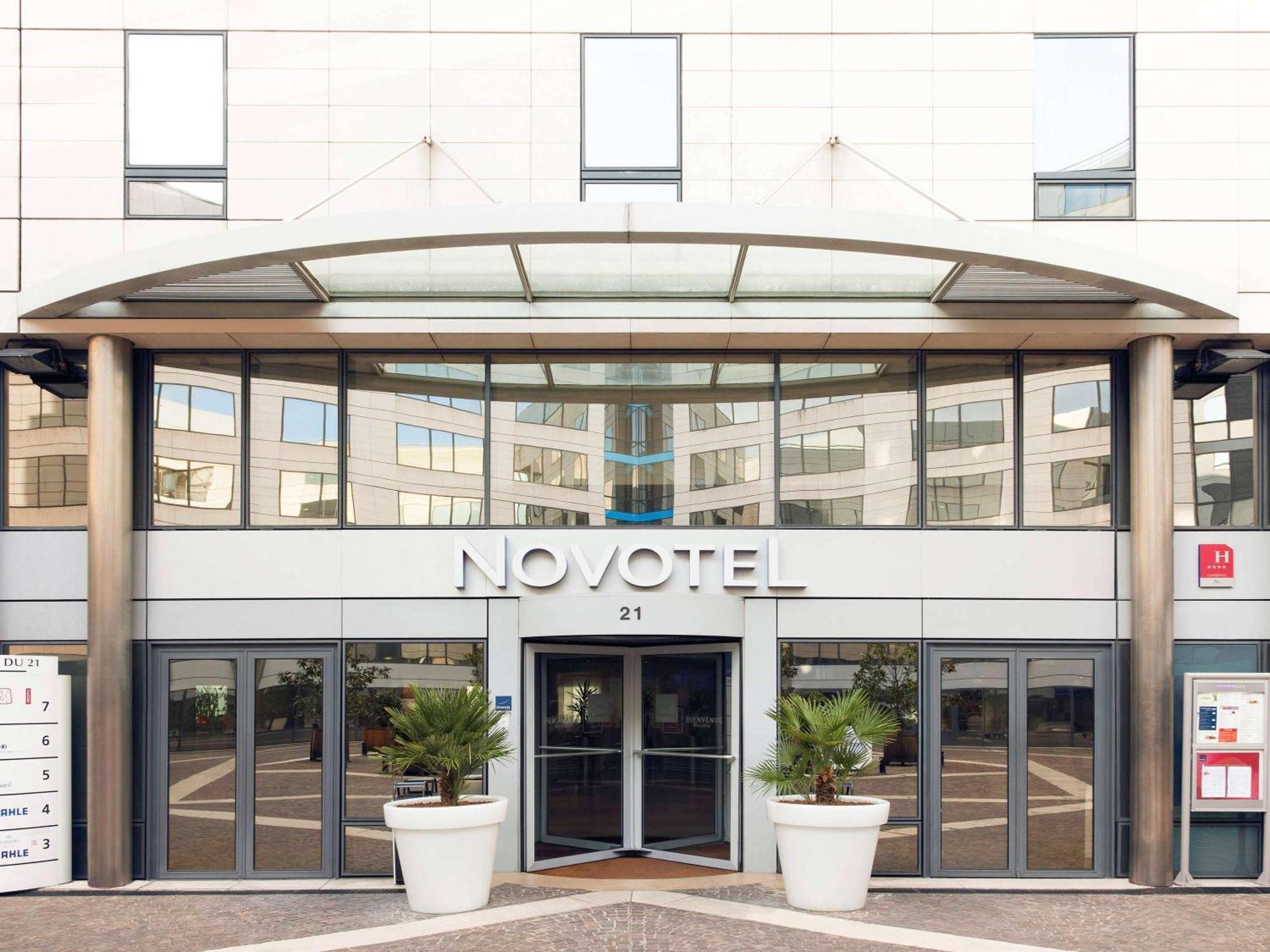 Novotel Paris Rueil Malmaison Dış mekan fotoğraf