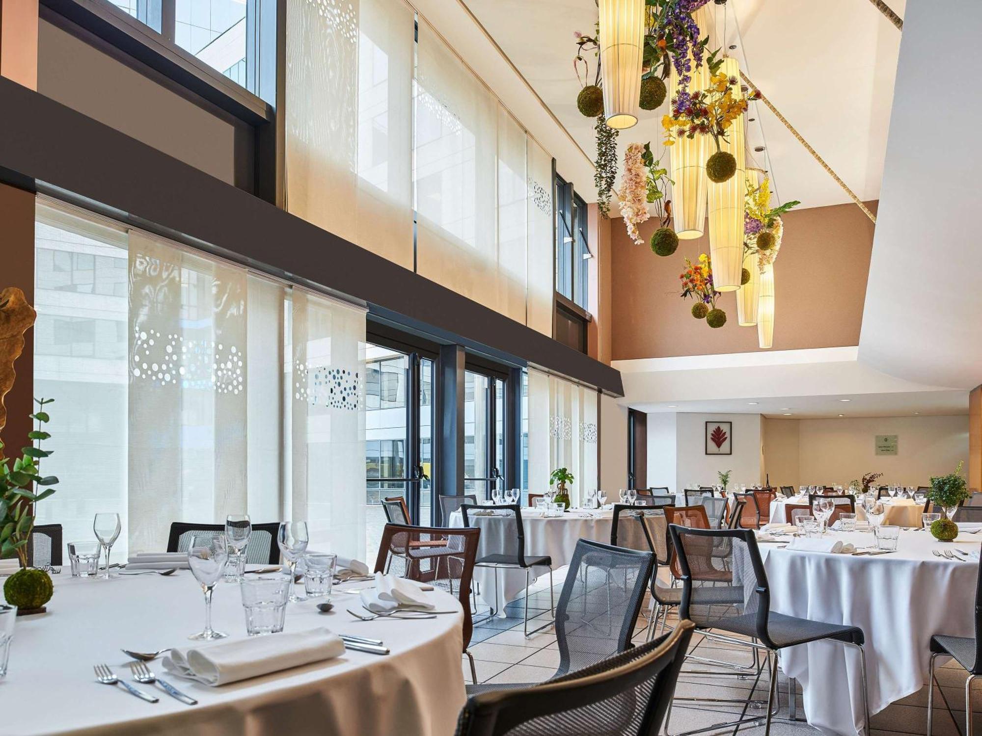 Novotel Paris Rueil Malmaison Dış mekan fotoğraf
